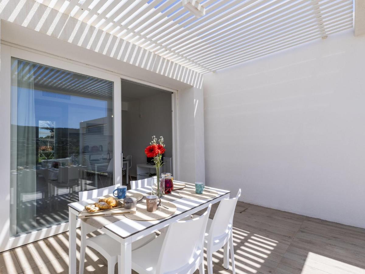 Apartment Capo Falcone Charming Apartment-2 By Interhome Stintino Bagian luar foto