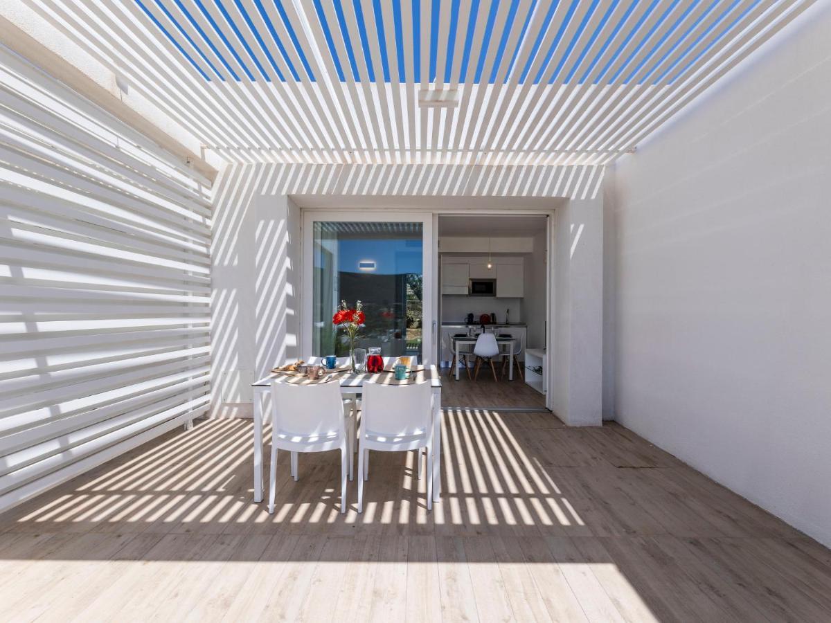 Apartment Capo Falcone Charming Apartment-2 By Interhome Stintino Bagian luar foto