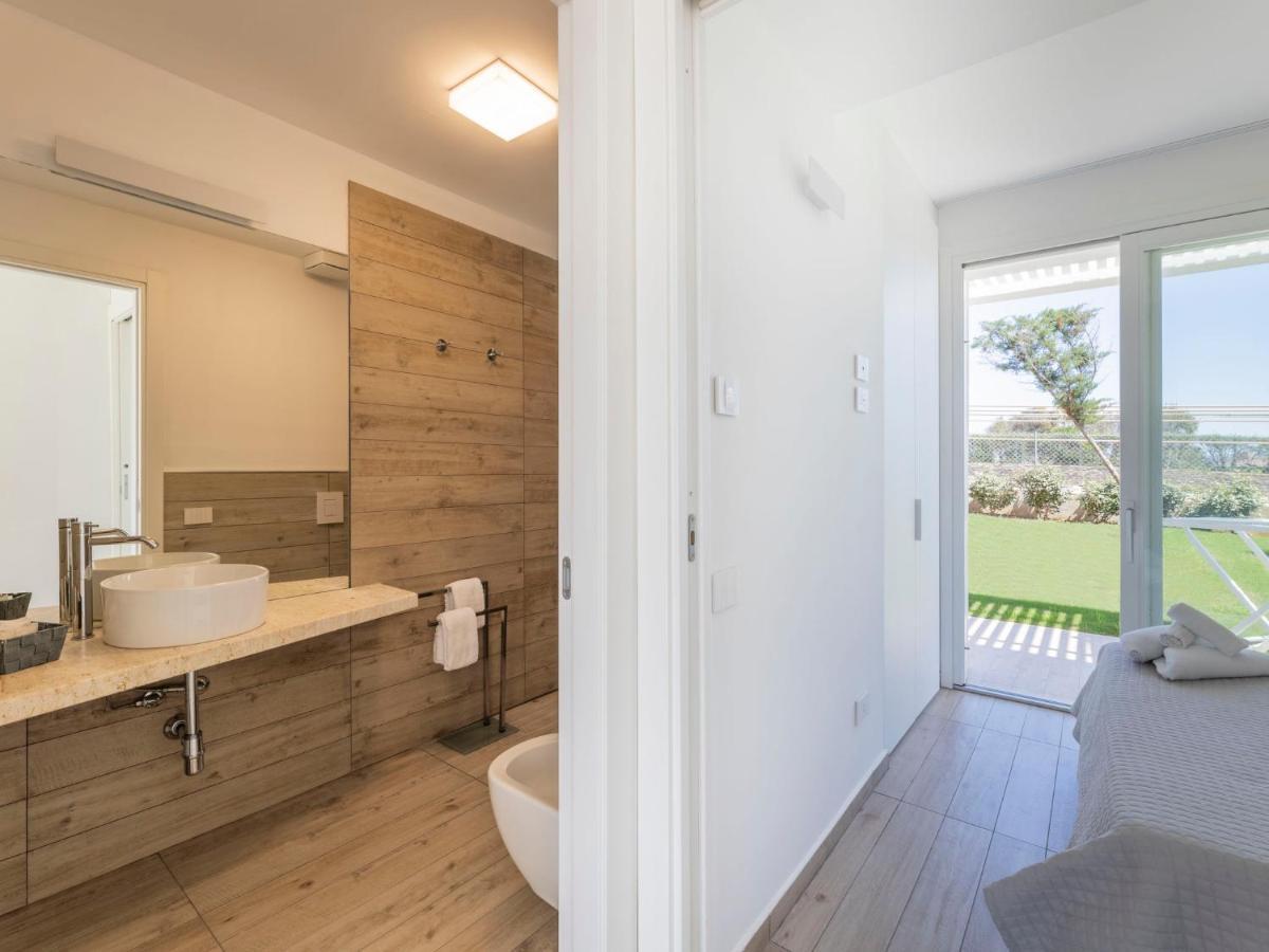 Apartment Capo Falcone Charming Apartment-2 By Interhome Stintino Bagian luar foto