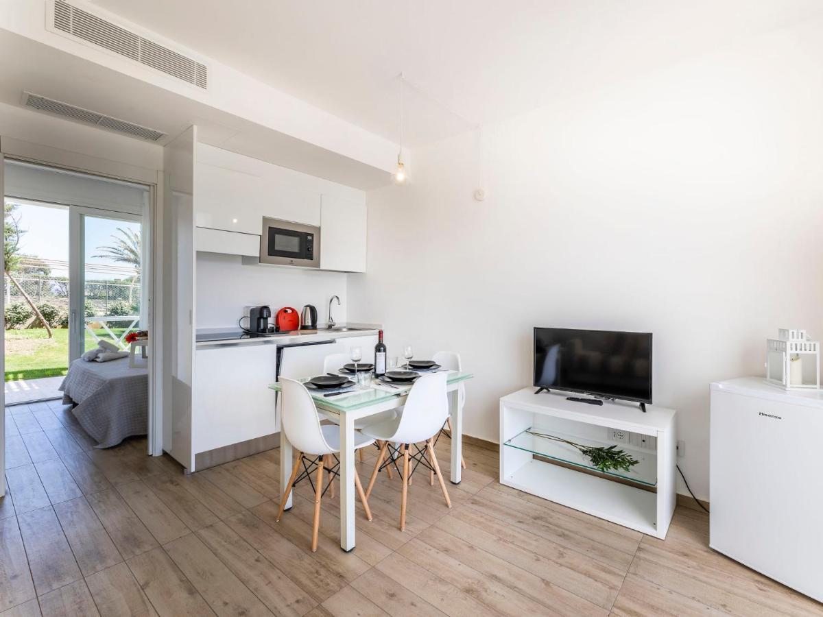 Apartment Capo Falcone Charming Apartment-2 By Interhome Stintino Bagian luar foto