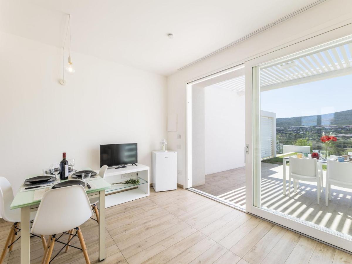 Apartment Capo Falcone Charming Apartment-2 By Interhome Stintino Bagian luar foto
